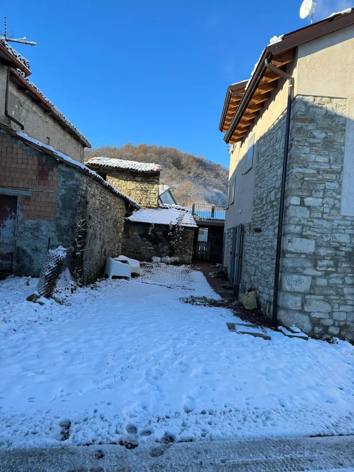 Casa Del Giglio A Cadelmonte Βίλα Valle  Εξωτερικό φωτογραφία